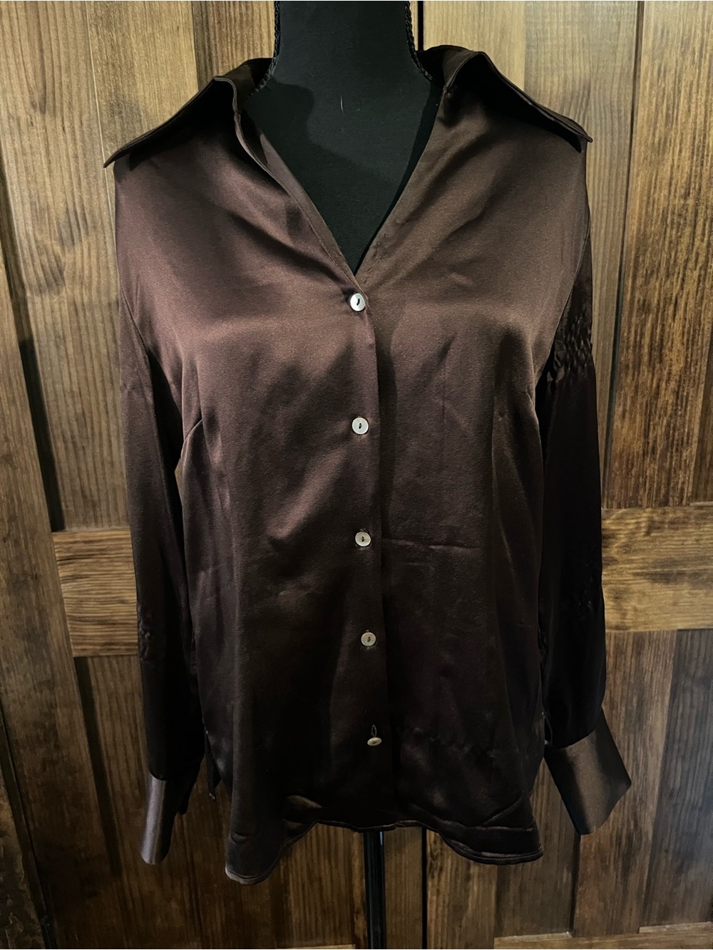 Tesori Silk Button-Front Long-Sleeve dress shirt in Dark Brown M